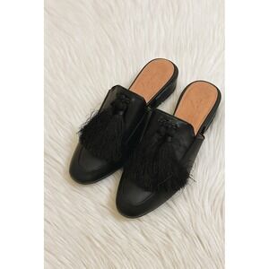 Anthropologie Bettye Muller Womens Black Leather SlipOn Tassle Mules sz 6 Preppy